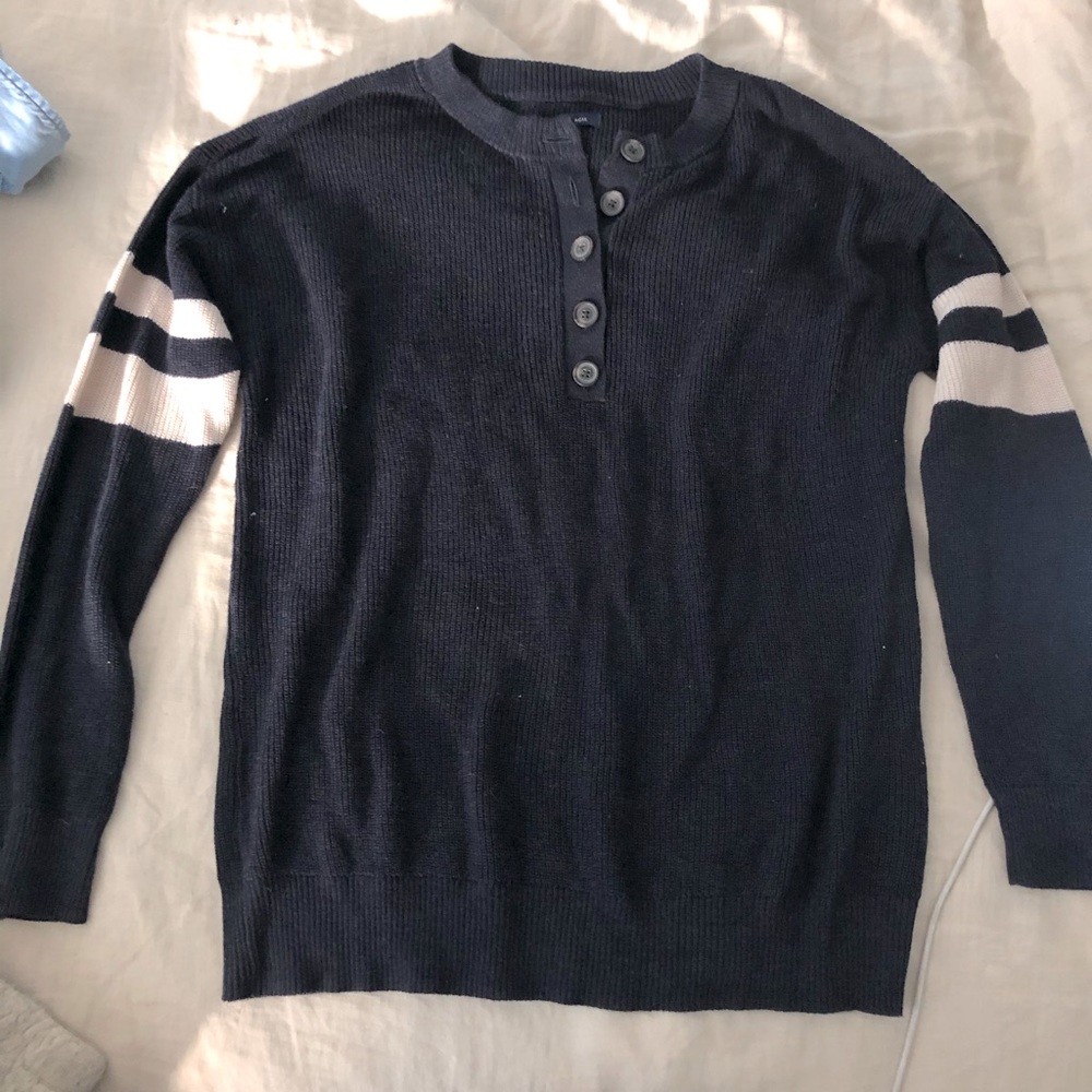 American Eagle Pullover